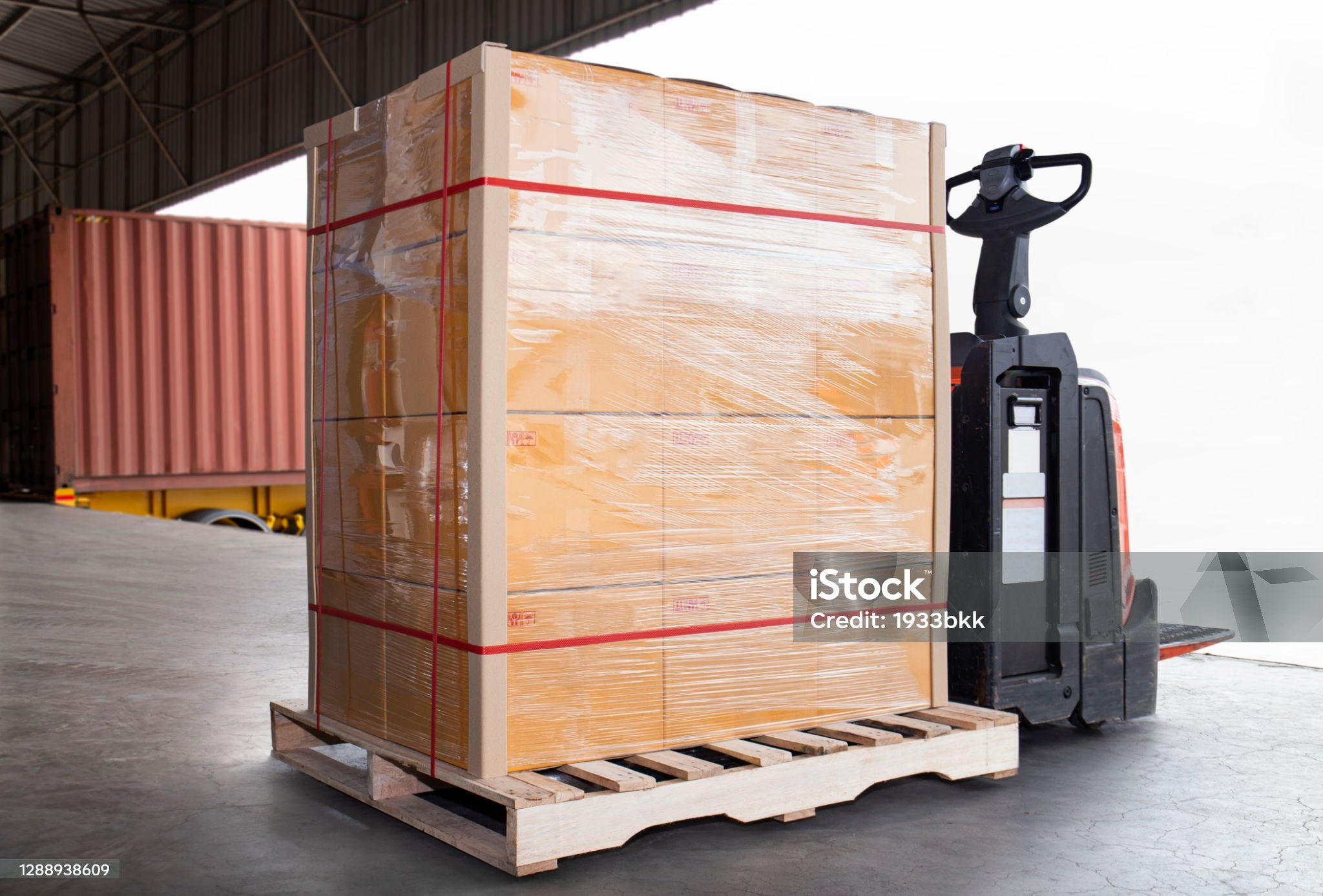 PALLET 004